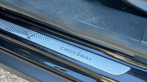 Peugeot 2008 Crossway 1.2 130.00 - Crossway – 2019 – 98297 km – Essence – Boîte Manuelle — photo 6