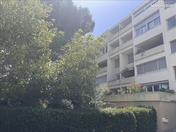 A LOUER BEZIERS CROUZETTE APPARTEMENT 96 m2