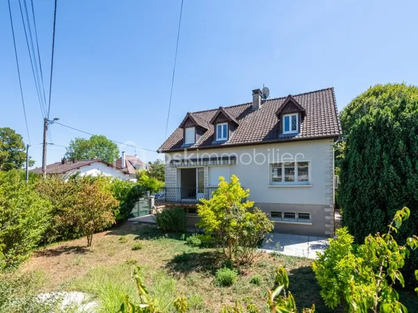 Maison 6 pièces 117 m²