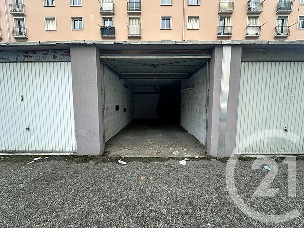 Parking 16 m²