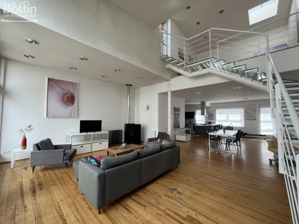 Maison 5 pièces 150 m²