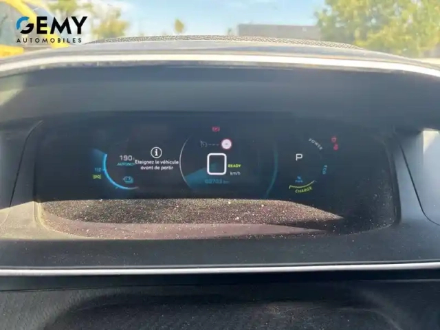 Peugeot 208 electrique 50 kwh 136ch — photo 15