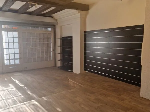 ⭐ Local commercial 55m2 - Tours Centre - 1000 CC