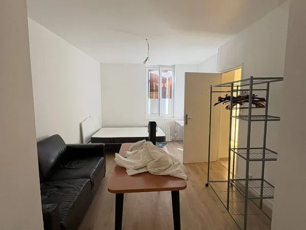 Studio 1 pièce 35 m²