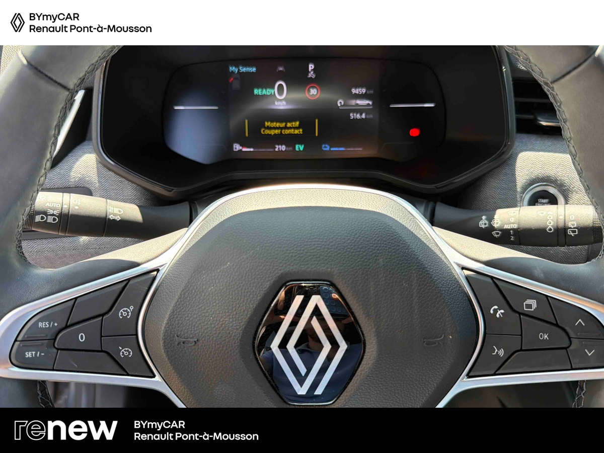 Renault Clio E-Tech full hybrid 145 — photo 19
