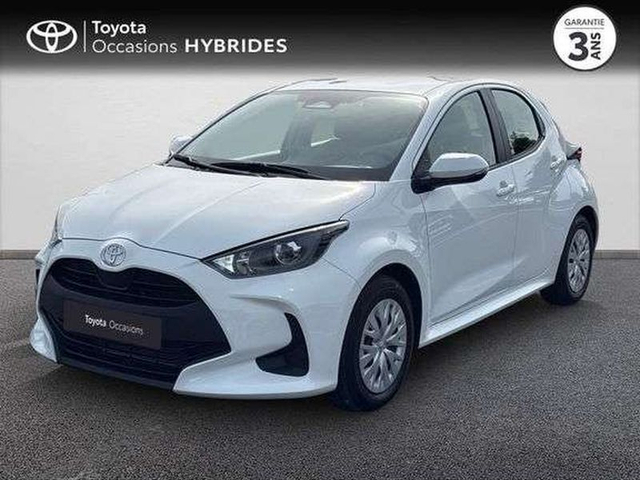 Toyota YARIS Toyota Yaris 116h Dynamic 5p MC24