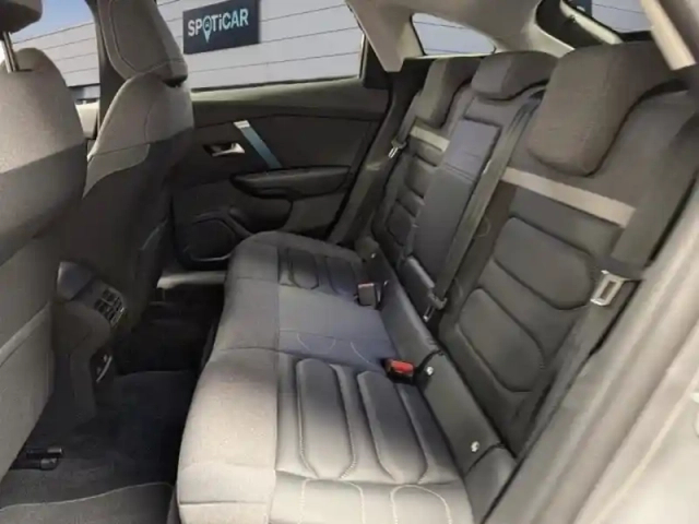 Citroën C4 moteur électrique 136ch (100 kw) shine automatique — photo 10