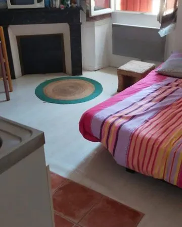 Loue studio meublé