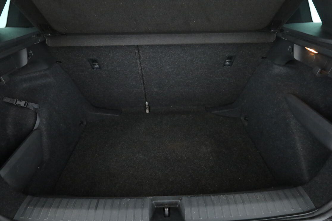 Skoda Kamiq 1.0 TSI Evo Monte-Carlo DSG7 — photo 16