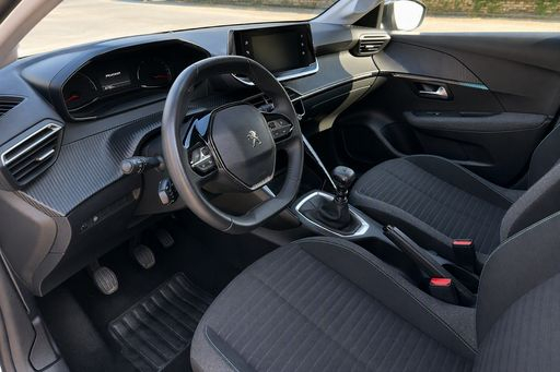 Peugeot 208 1.2 PureTech 100 - Style – 2022 – 41782 km – Essence – Boîte Manuelle — photo 14