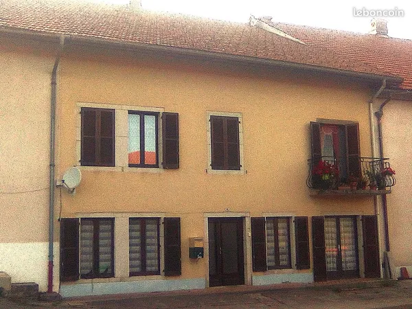 Maison de village avec 4 logements
