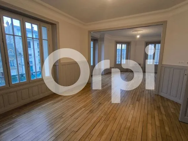 Appartement 5 pièces 126 m²
