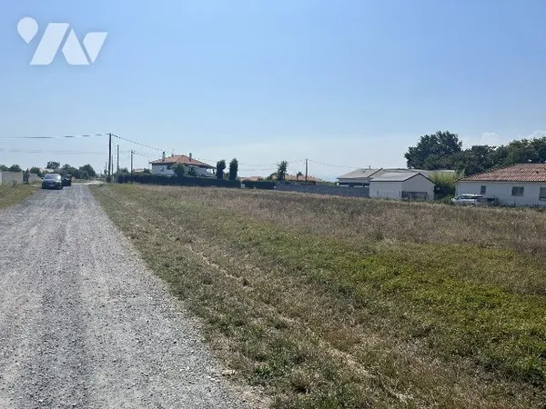 Terrain 3370 m²