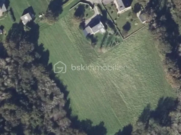 Terrain 2720 m²