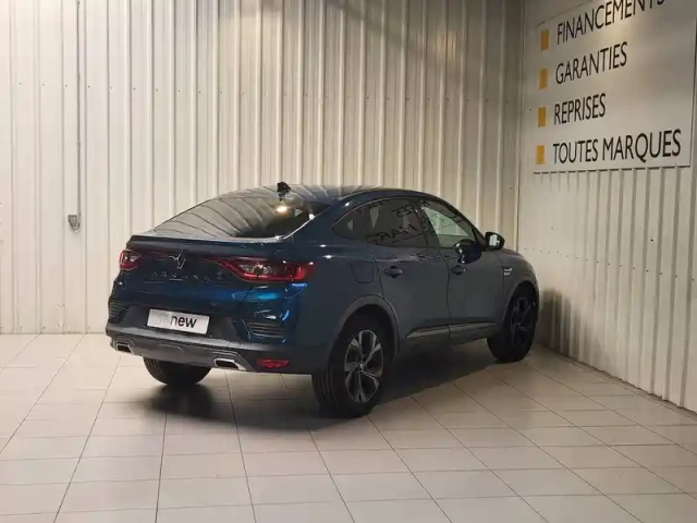 Renault Arkana mild hybrid 140 edc fap - 22 — photo 13