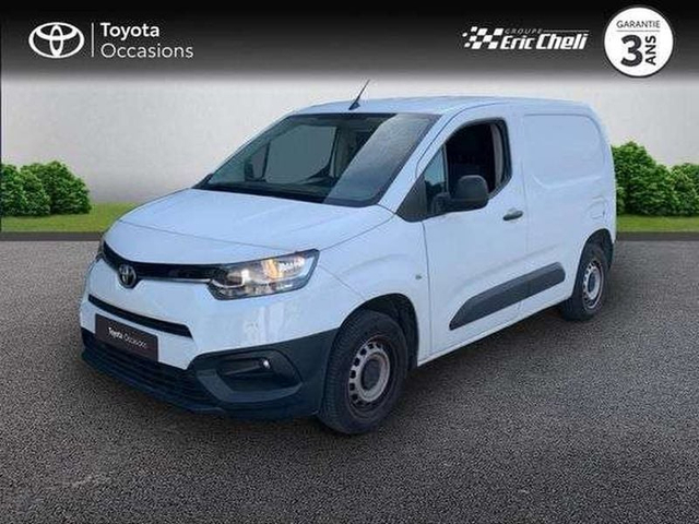 Toyota PROACE CITY Toyota Proace City Medium 100 D-4D Dynamic RC23