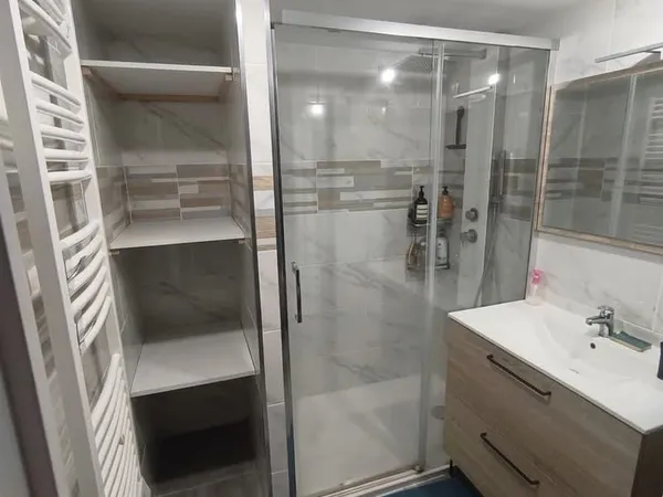 MDV R+2 avec garage entièrement rénovée
