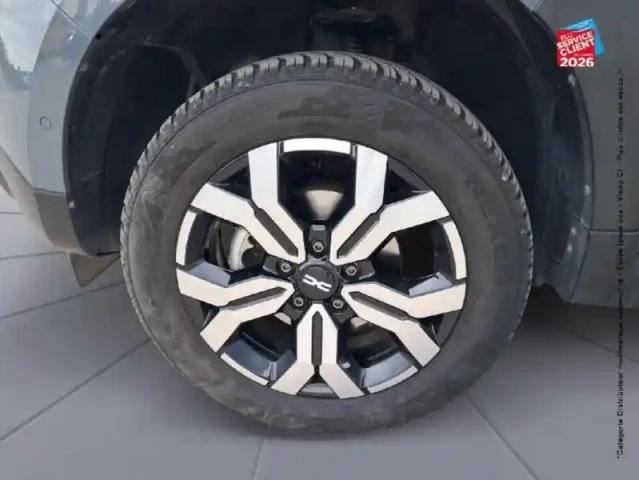 Dacia Duster 1.5 blue dci 115ch journey + 4x2 — photo 10