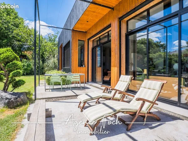 Maison 4 pièces 160 m²