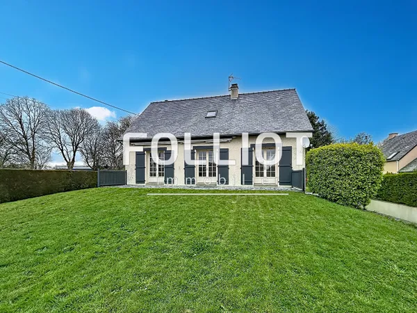 Maison sympa à vendre en plein centre-ville de Vire Normandie ! REF 14203SL