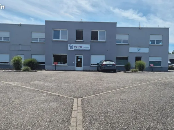 Local commercial 208 m2