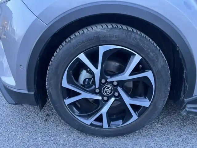 Toyota C-Hr 1.8 hybride 122 graphic — photo 24