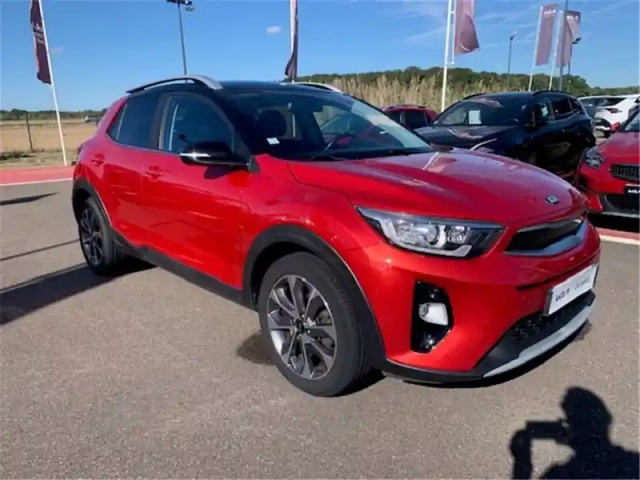Kia Stonic 1.0 t-gdi 120 ch isg bvm6 — photo 2