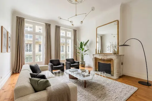Appartement 5 pièces 134 m²