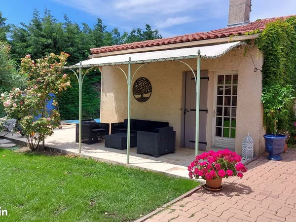 LE PONTET - JOLIE MAISON DE PLAIN-PIED 150m2 AVEC PISCINE