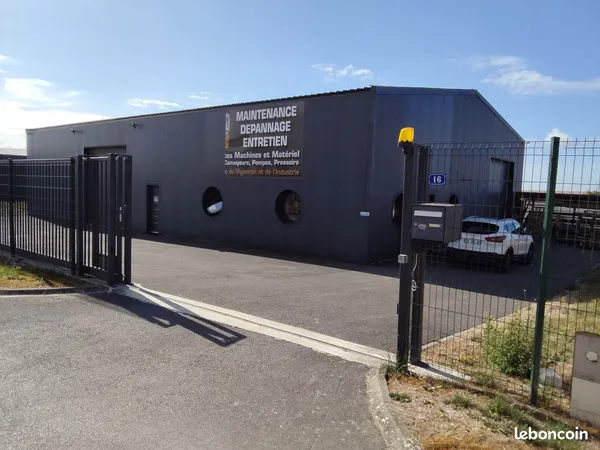 Vente Bâtiment professionnel