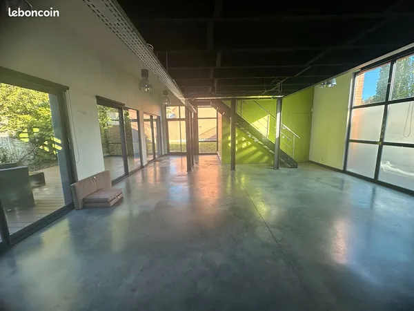 Local 120 m² LOMME