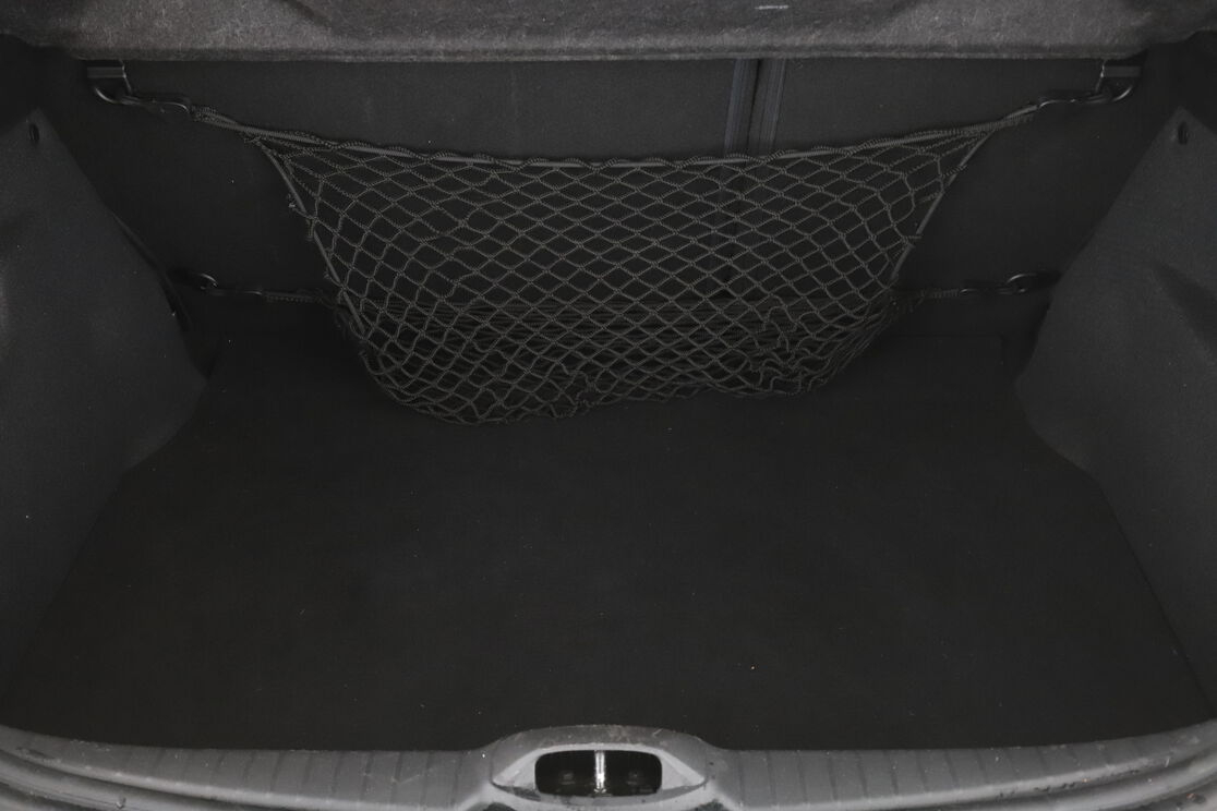 Peugeot 208 1.2 PureTech Allure — photo 16