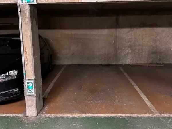 Place de parking Paris 14e