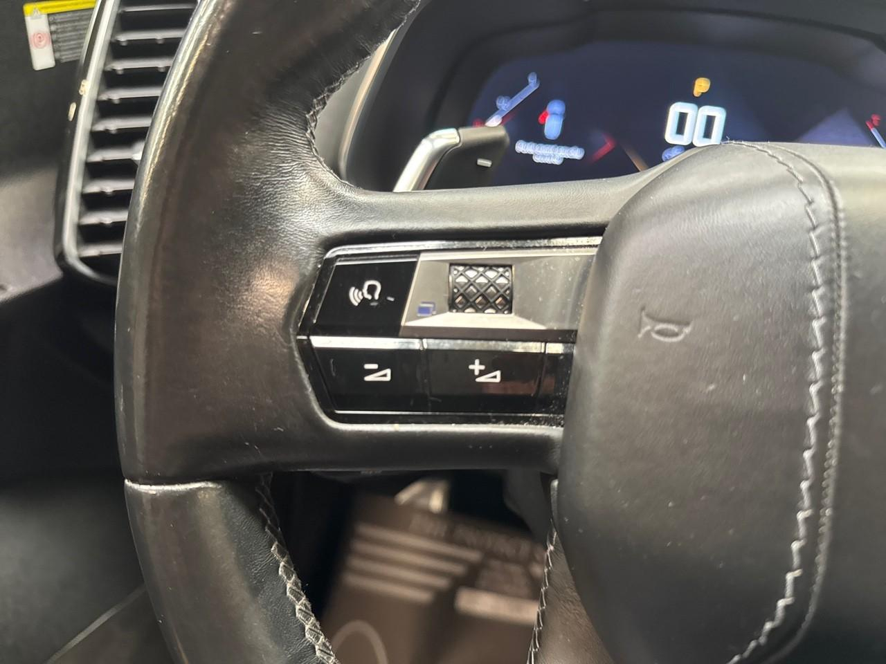 Ds Ds 7 crossback bluehdi 180ch la premiere eat8 — photo 14