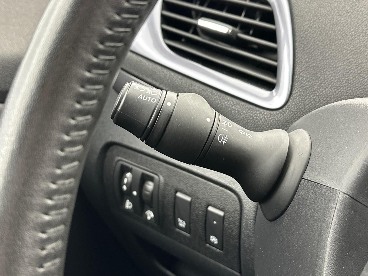 Renault Scenic tce 130 energy business — photo 17