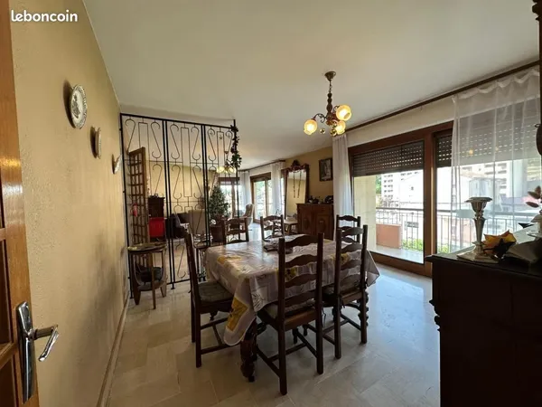 Appartement 4 pièces 83 m²