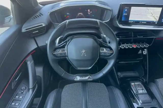 Peugeot 2008 bluehdi 130 s&amp;s eat8 — photo 13