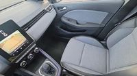 Renault Clio 1.6 E-Tech 145ch full hybrid Techno — photo 16