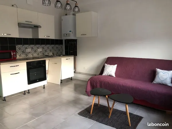 LOUE très beau F1 bis ou Petit F2 à Saint-Avold proche centre ville