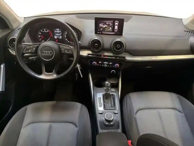 Audi Q2 35 tfsi cod 150 s tronic 7 sport — photo 8