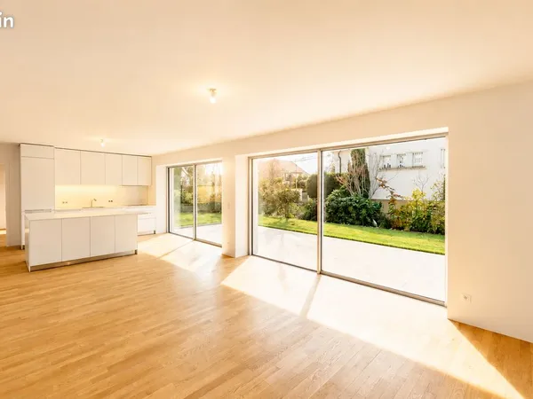 Appartement 4/5 pièces avec grand Jardin SUD OUEST quartier SUD COLMAR résidentiel - climatisation, 