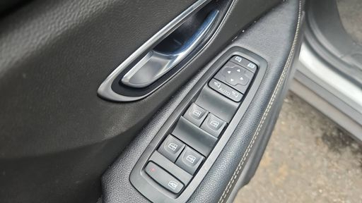 Renault Scenic 1.7 Blue dCi 120 EDC6 - Intens – 2019 – 117658 km – Diesel – Boîte Automatique — photo 52
