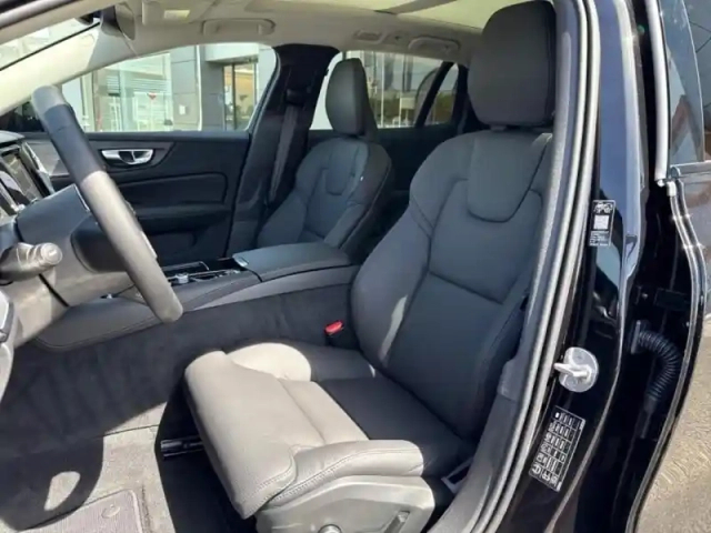 Volvo V60 t6 awd 253+145ch plus style dark geartronic 8 — photo 8