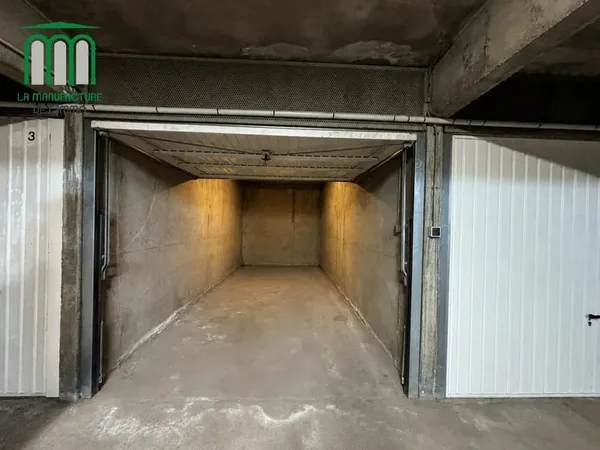 SAINT ETIENNE BELLEVUE - GARAGE