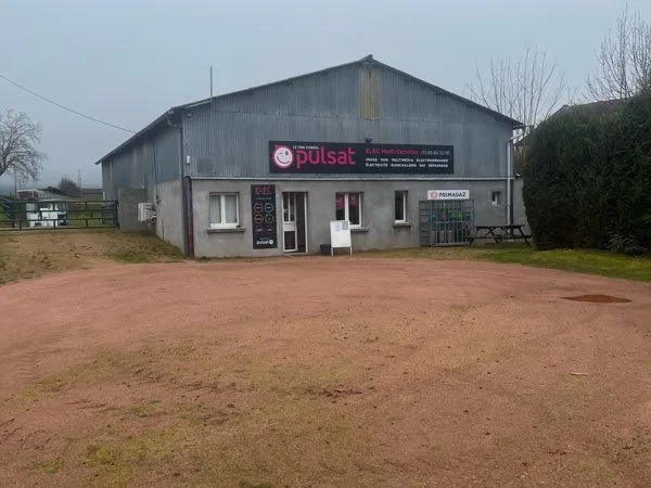 À vendre ou à louer 120 000