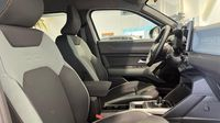 Dacia Duster 1.6 hybrid 140ch Extreme — photo 15