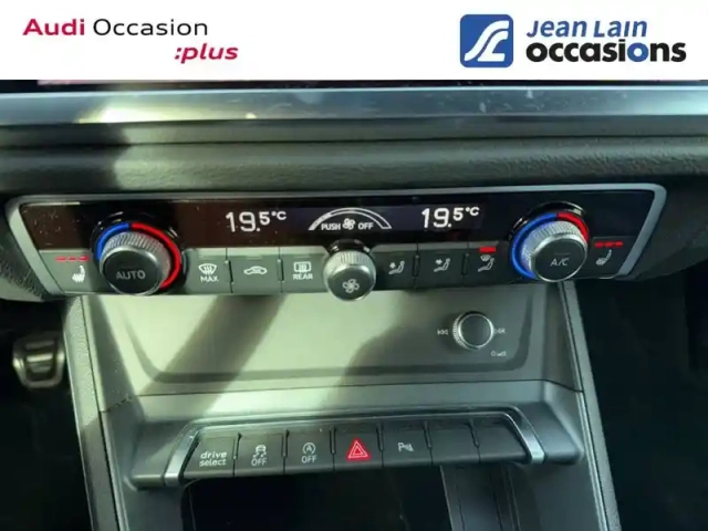 Audi Q3 35 tfsi 150 ch — photo 74