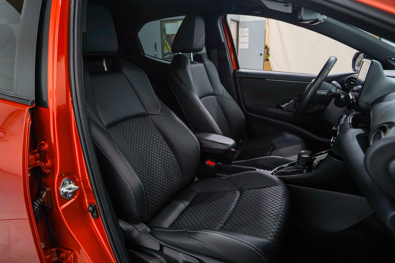 Toyota Yaris 4 — photo 14