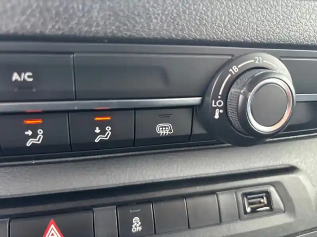 Peugeot Expert fourgon fg long 2.0 bluehdi 120ch premium pack s&amp;s — photo 18