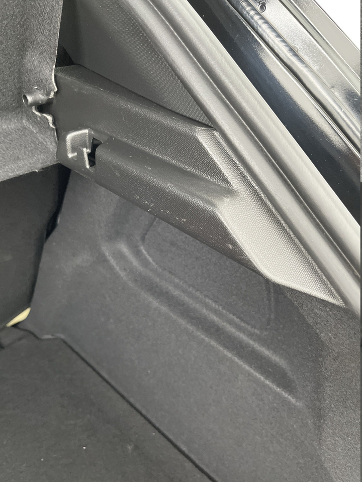 Peugeot 208 — photo 74